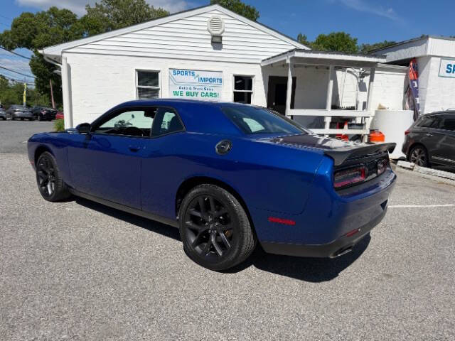 2022 Dodge Challenger SXT