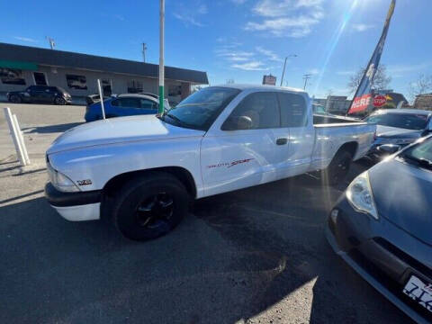 1997 Dodge Dakota for sale at LR AUTO INC in Santa Ana CA