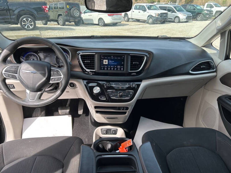 2018 Chrysler Pacifica Touring Plus