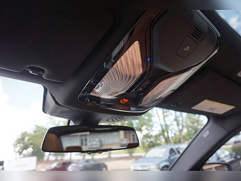 2017 BMW 5 Series 540i