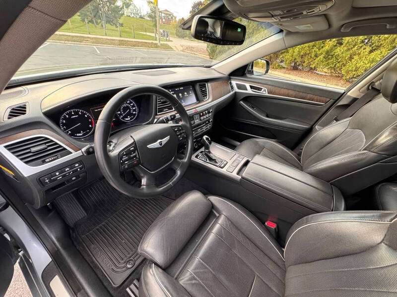 2015 Hyundai Genesis 5.0L