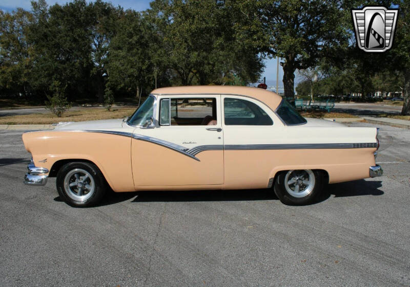 1956 Ford Fairlane