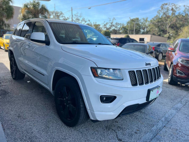 2015 Jeep Grand Cherokee Altitude photo 7