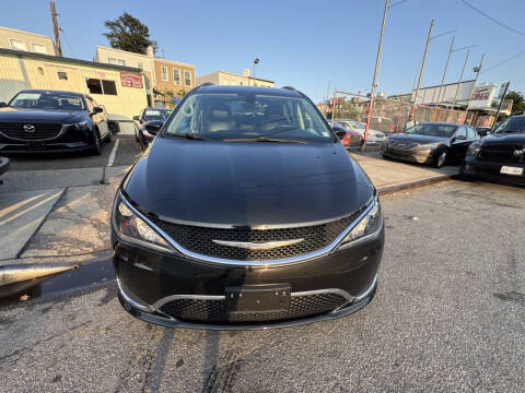 2018 Chrysler Pacifica Touring L