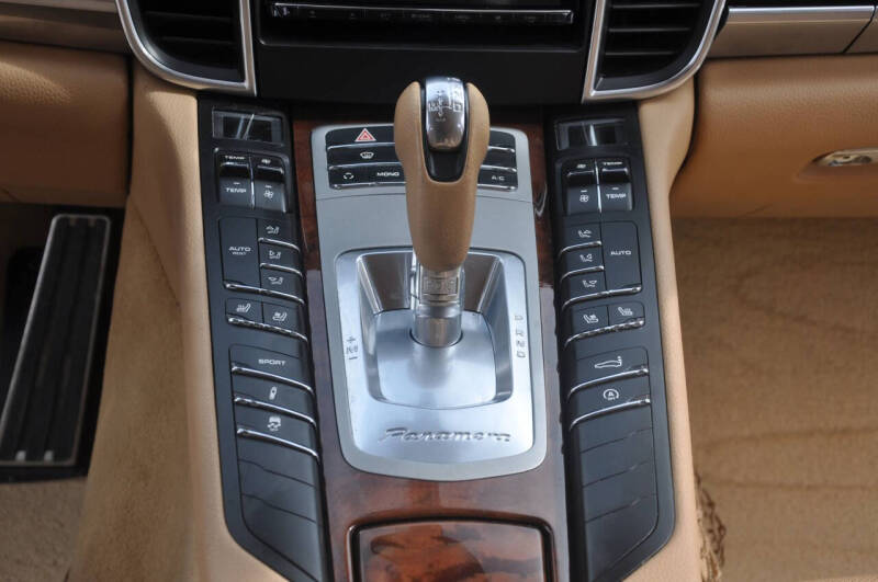 2013 Porsche Panamera