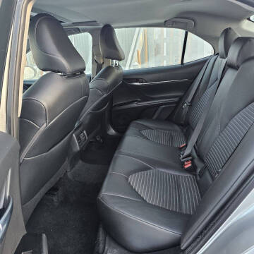 2018 Toyota Camry SE