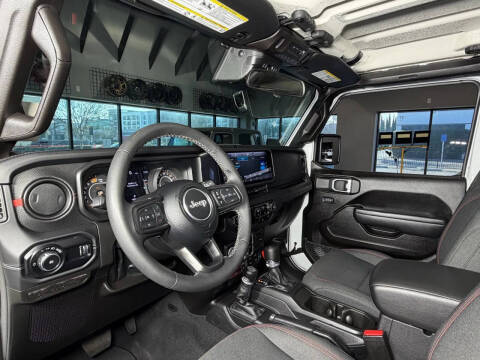 2025 Jeep Wrangler