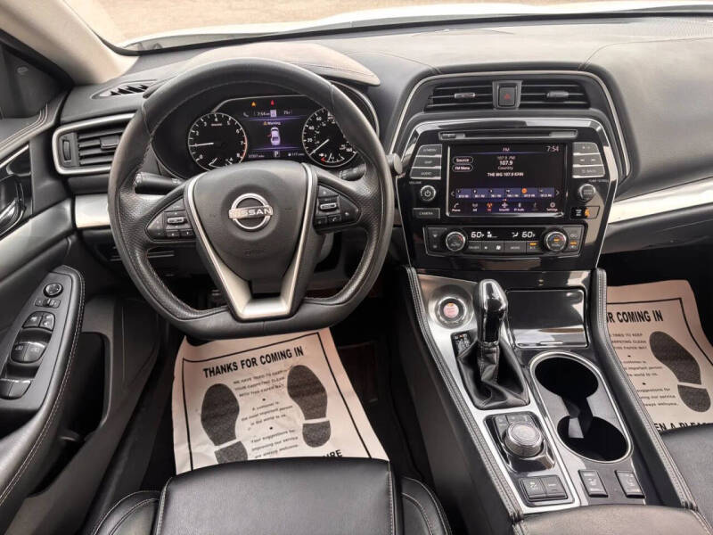 2023 Nissan Maxima 3.5 SV