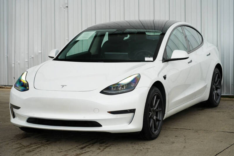 2021 Tesla Model 3 Standard Range Plus