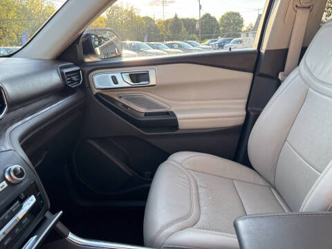 2020 Ford Explorer Platinum