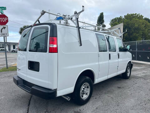 2018 Chevrolet Express 2500