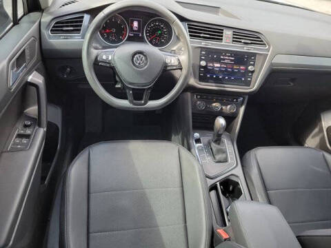 2020 Volkswagen Tiguan SE