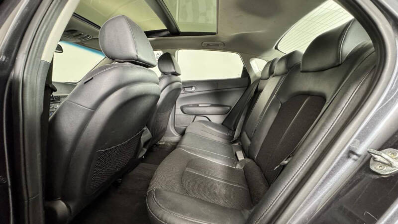 2019 Kia Optima S