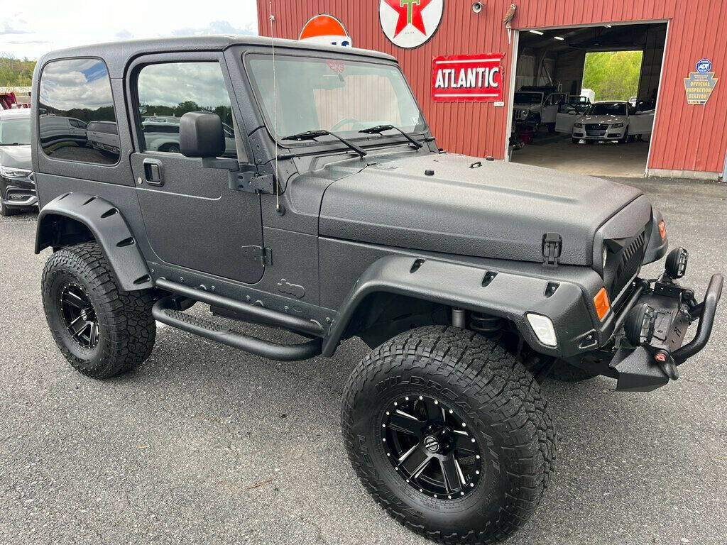 2004 Jeep Wrangler 2
