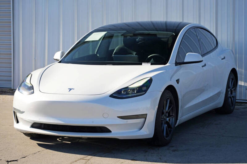 2021 Tesla Model 3 Standard Range Plus
