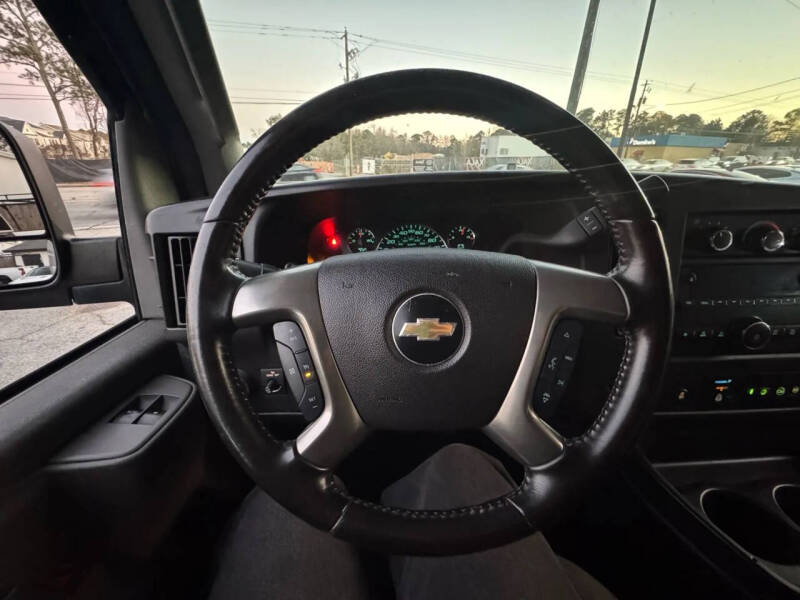 2017 Chevrolet Express 2500