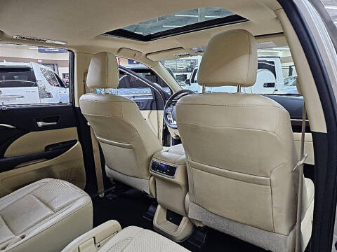 2016 Toyota Highlander