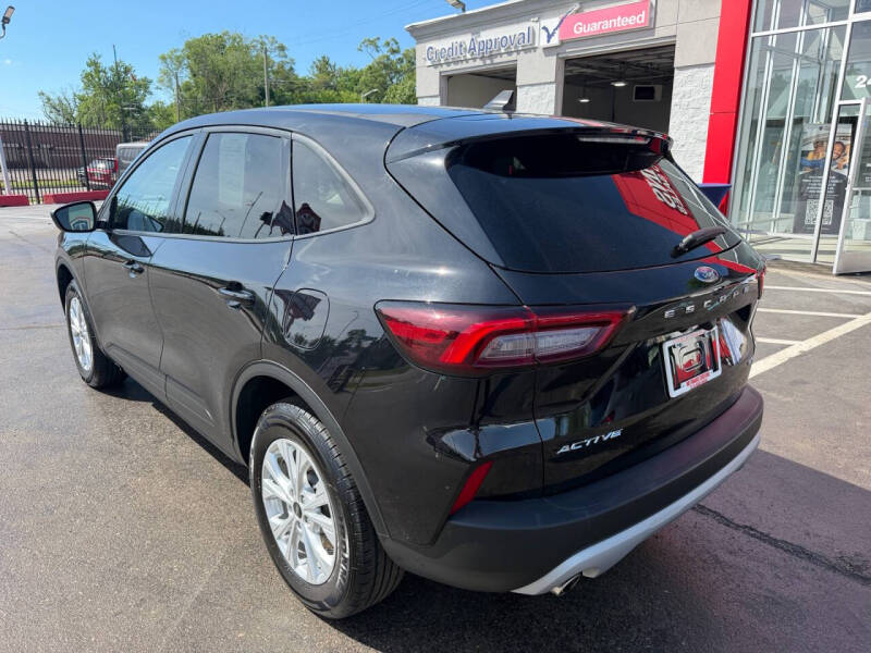 2025 Ford Escape Active