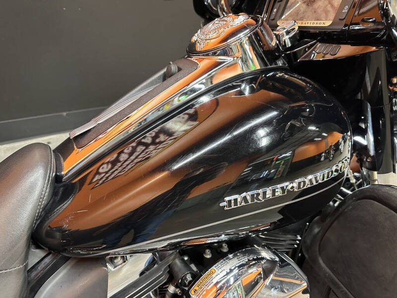 2014 Harley-Davidson FLHTK - Electra Glide Ul