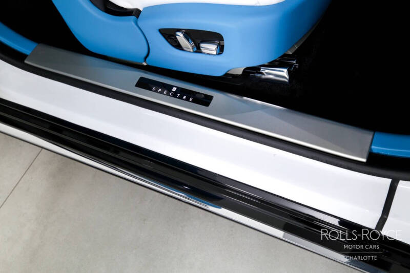 2024 Rolls-Royce Spectre