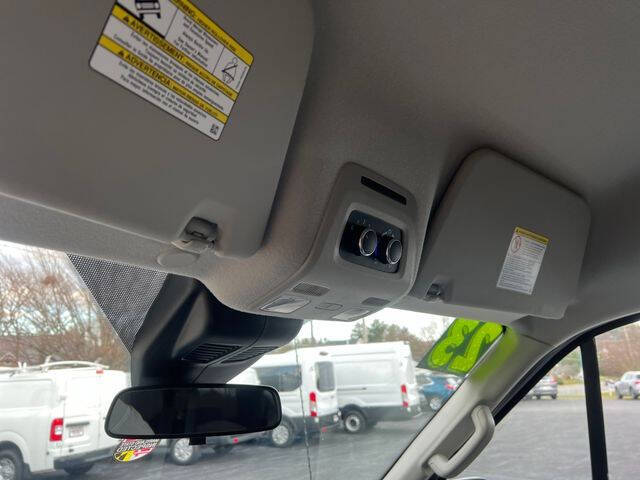 2023 Ford Transit 350 XLT