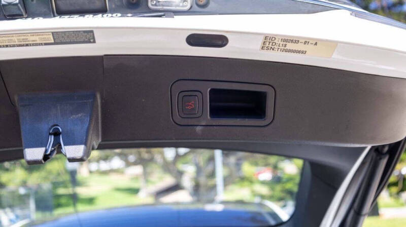 2012 Tesla Model S Signature Performance