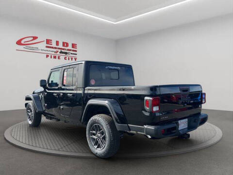 2026 Jeep Gladiator Sport S