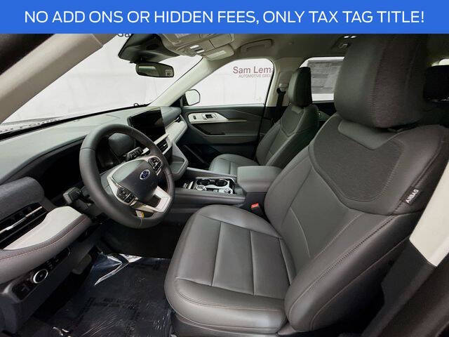 2025 Ford Explorer Active