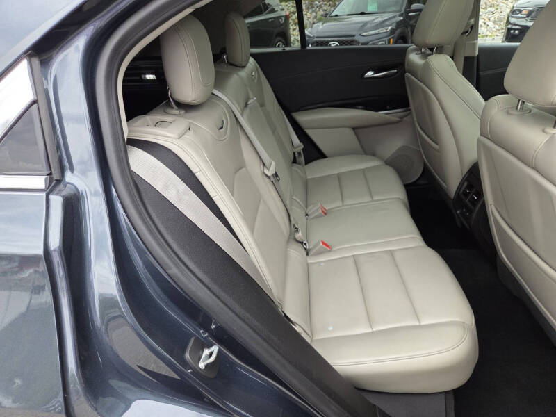 2019 Cadillac XT4 Premium Luxury
