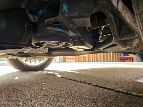 2005 Ford Thunderbird Deluxe