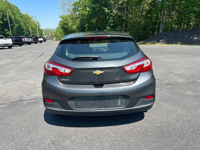 2017 Chevrolet Cruze LT Auto