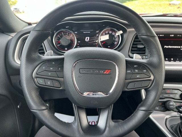 2022 Dodge Challenger 40