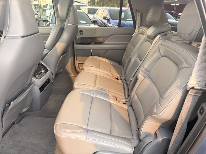 2018 Lincoln Navigator L Select