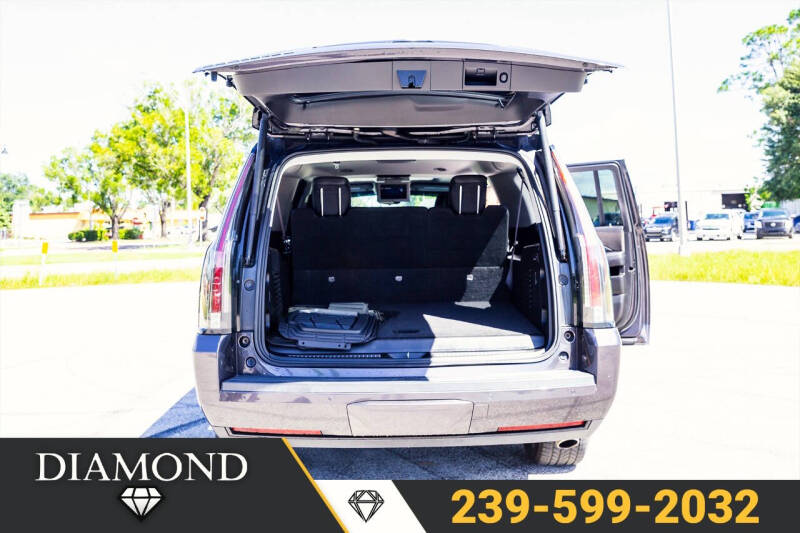 2017 Cadillac Escalade ESV Luxury