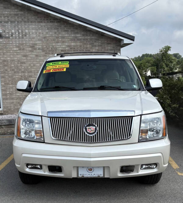 2004 Cadillac Escalade