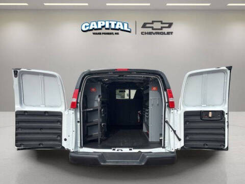 2025 Chevrolet Express 2500