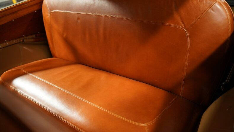 1948 Ford Super Deluxe