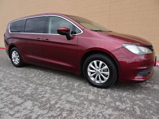 2018 Chrysler Pacifica LX