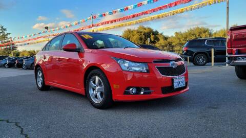 2014 Chevrolet Cruze for sale at Martinez Used Cars INC in Livingston CA