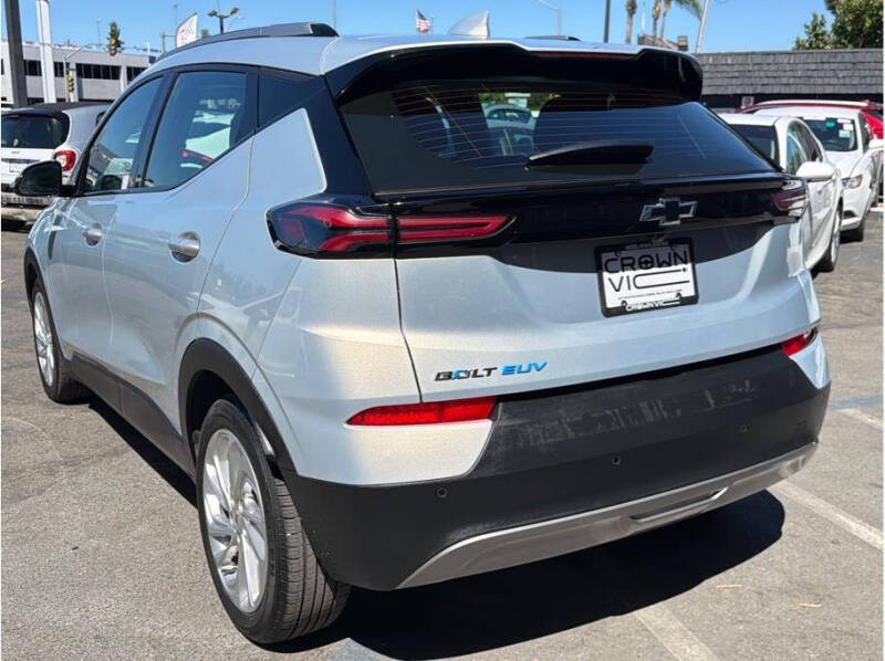 2023 Chevrolet Bolt EUV LT