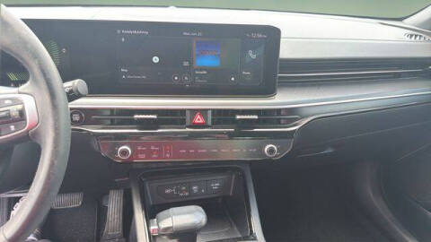 2025 Kia K5