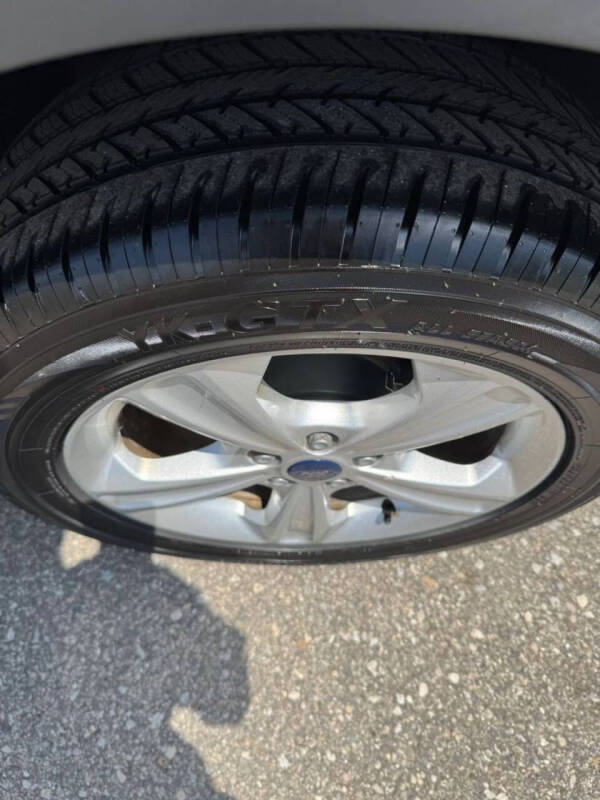 2015 Ford Escape SE