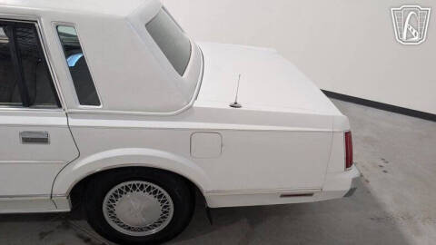 1988 Lincoln Town Car