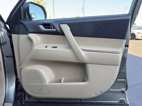 2012 Toyota Highlander