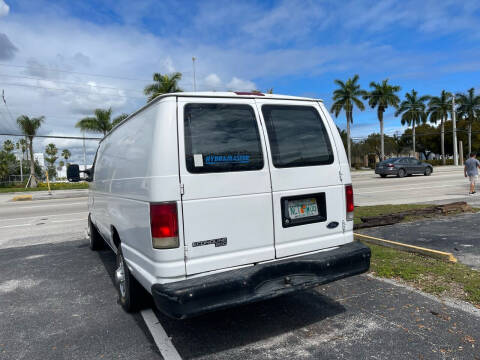 2008 Ford E-Series E-250