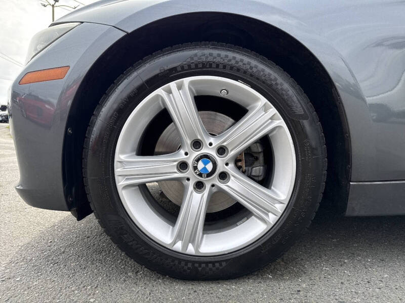2014 BMW 3 Series 320i