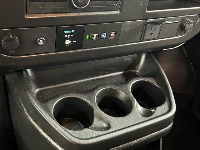 2023 Chevrolet Express 2500