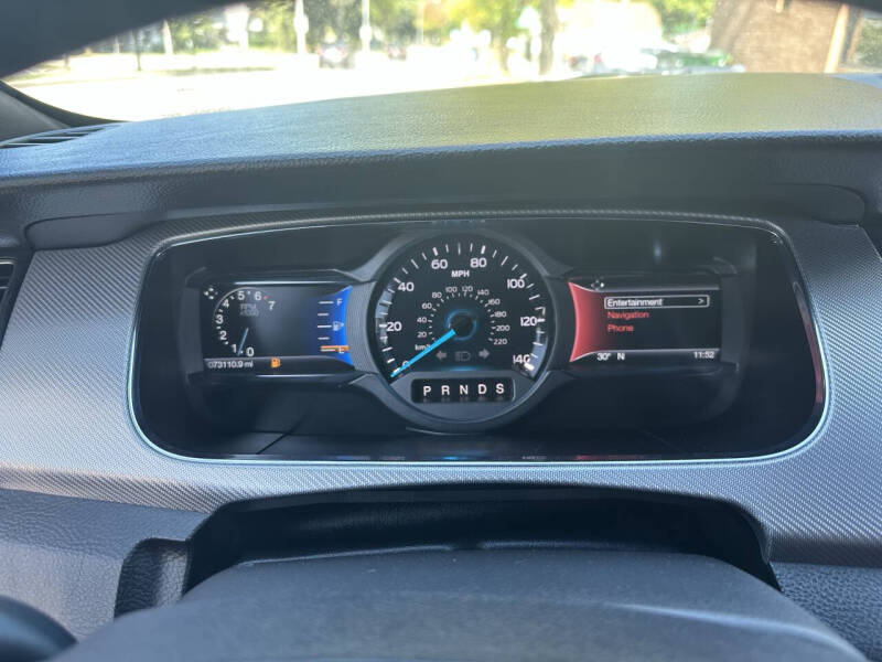 2017 Ford Taurus SHO