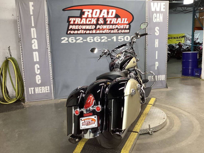 2021 Indian Motorcycle® Springfield® Thunder Blac