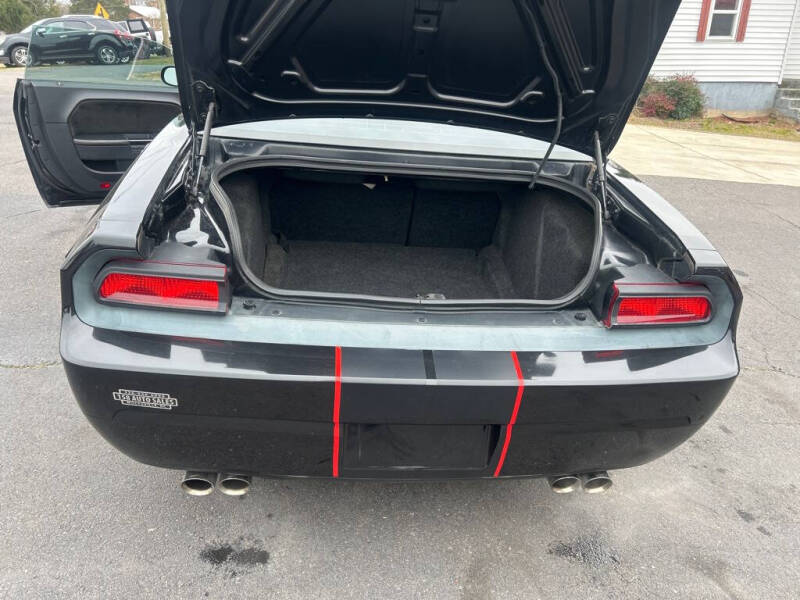2009 Dodge Challenger SRT8